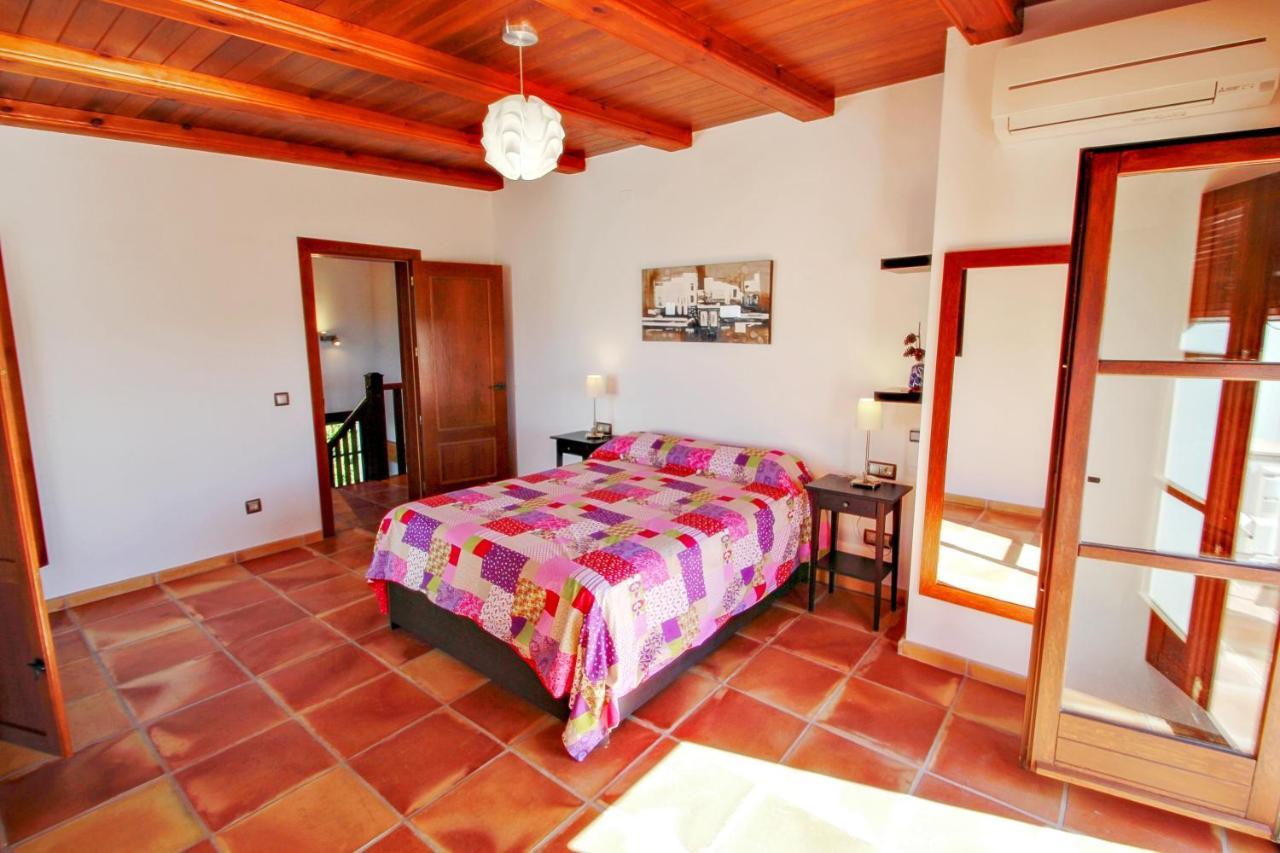 Finca Argudo - Private Pool Villa In Морайра Экстерьер фото